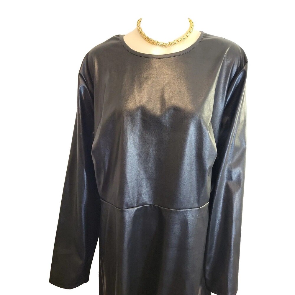 Bloom Chic Dress Women's Size 14 Black Faux Leather knee length Nwt